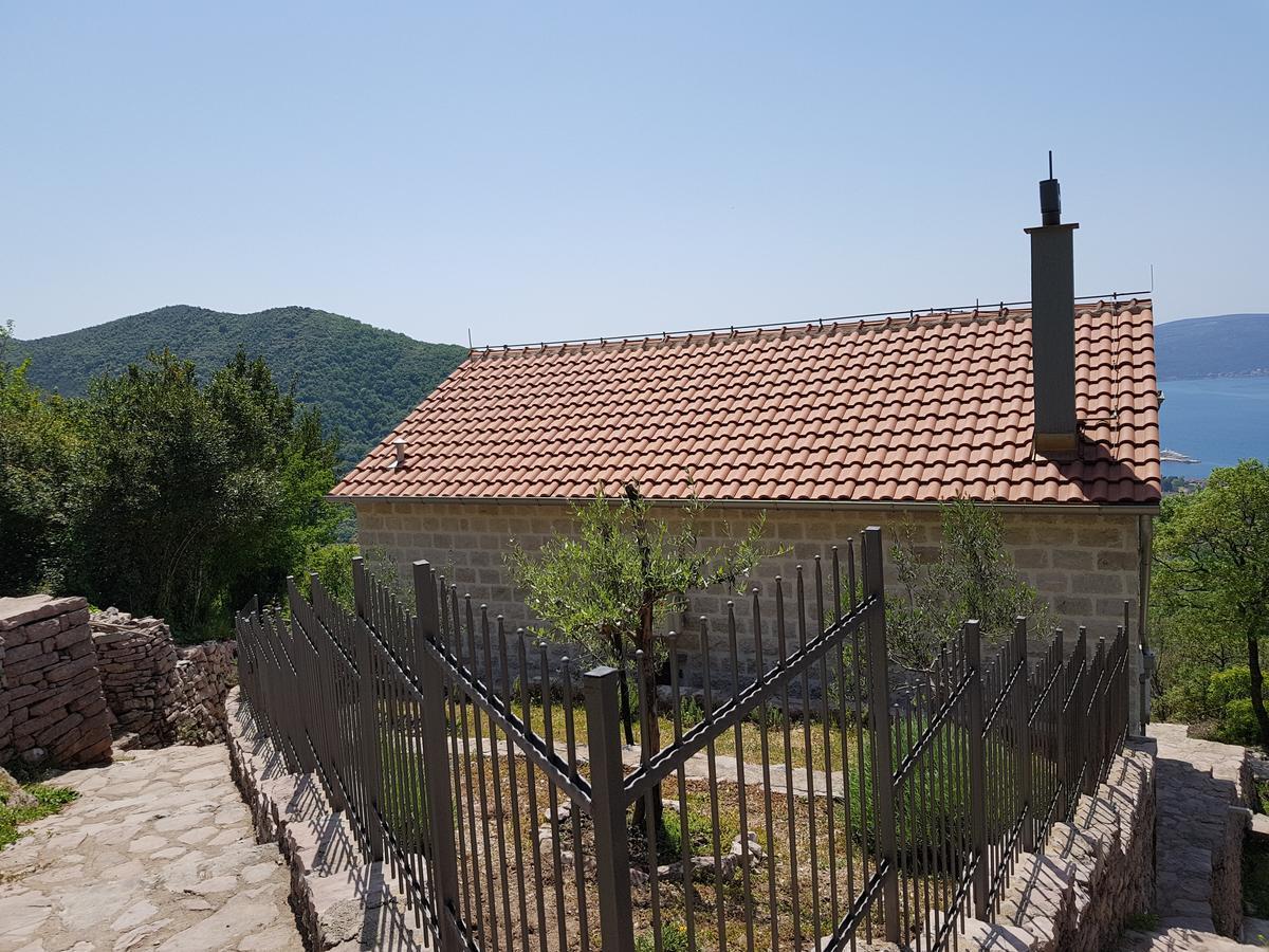 Вилла Casa Di Lukovic II Тиват Экстерьер фото
